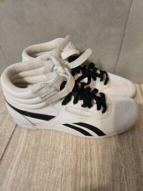 White/Black Reebok Freestyle HiTops sz9